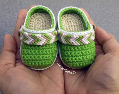 Baby Crochet Clogs Pattern by CrochetOasis