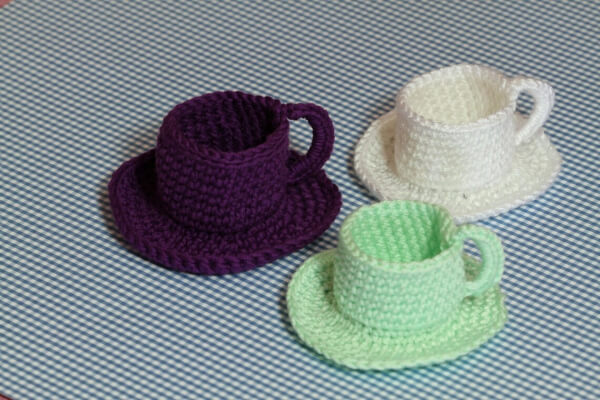 Crochet Cup and Saucer Pattern by etty2504