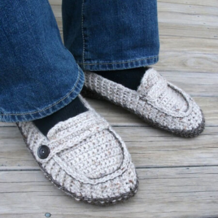 Crochet Loafers for Men Pattern by Holland Designs 1