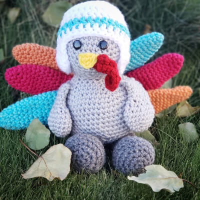 Rocky The Amigurumi Turkey Crochet Pattern by HookYaUp
