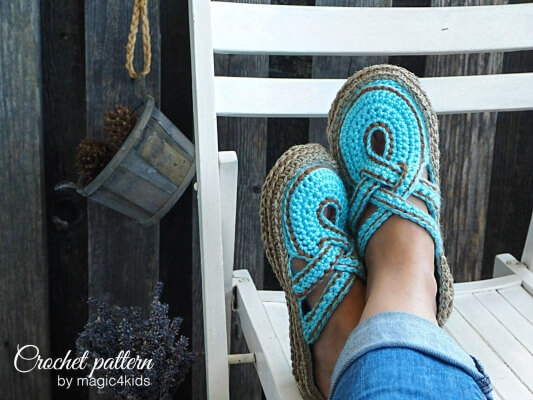 Women Crossed Strap Crochet Clogs Pattern by Magic4kids