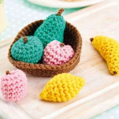 Fruit Bowl Crochet Pattern by Heather Gibbs