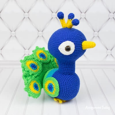 Paco, The Peacock Crochet Pattern by Amigurumi Today