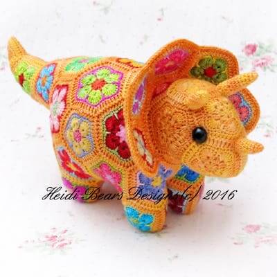 Plod, The Crochet African Flower Triceratops Pattern by Heidi Bears