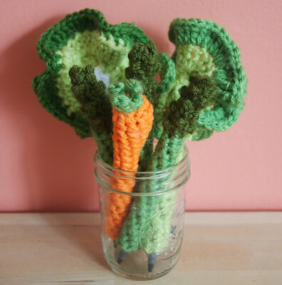 Veggie Pen Cozies Crochet Pattern by Twinkie Chan