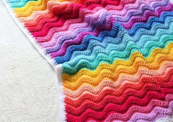 Chunky Rainbow Baby Ripple Blanket Crochet Pattern by Truly Crochet