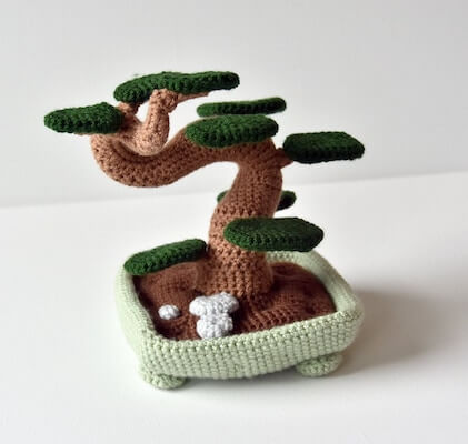 Crochet Bonsai Tree Pattern by Vliegende Hollander