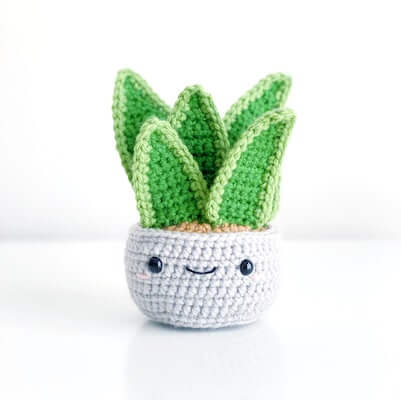  Crochet Snake Plant Pattern by Knot Monster