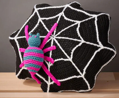 Free Crochet Spider Pillow Pattern by Gathered