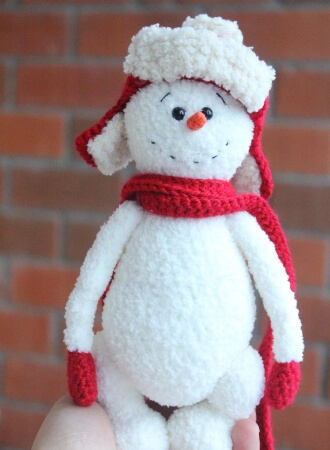 Amigurumi Snowman Crochet Pattern by PamPinostore