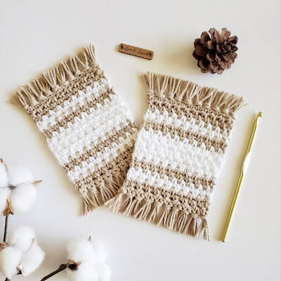 Caroline Mug Rug Crochet Pattern by Love And Stitch Designs