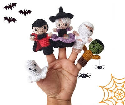 Crochet Halloween Finger Puppets Pattern by Yarn With Lynn Designs