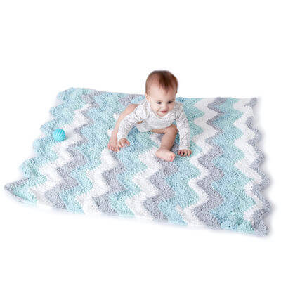 Baby Blanket Free Crochet Chevron Pattern by Yarnspirations