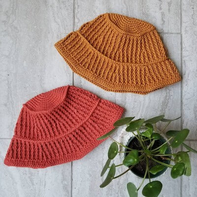 Crochet Ribbed Bucket Hat Pattern by Shop Daisy And Dime