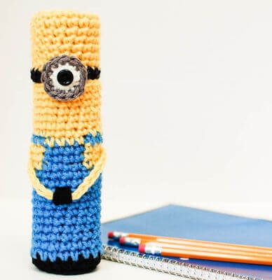 Pencil Case Free Minion Crochet Pattern by Petals To Picots