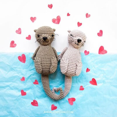 Amigurumi Otters In Love Crochet Pattern by Airali Design