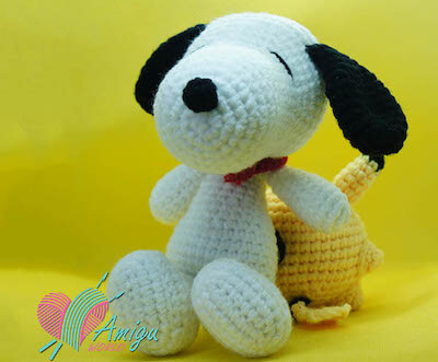 Crochet Snoopy Amigurumi Pattern by Amigu World