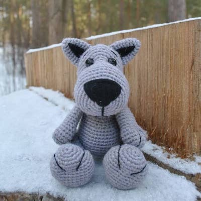Crochet Wolf Amigurumi Pattern by Amigurumi Today
