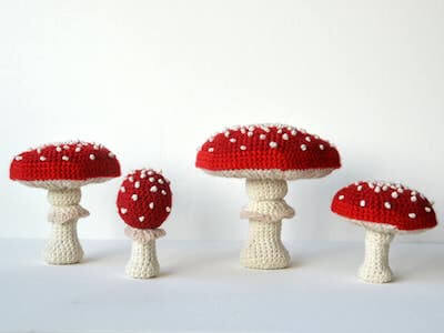 Fly Agaric Mushroom Crochet Pattern by Vliegende Hollander