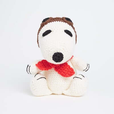 Pilot Snoopy Amigurumi Crochet Pattern by Stitch & Story