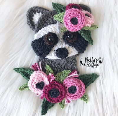 Crochet Raccoon Applique Pattern by Nella's Cottage