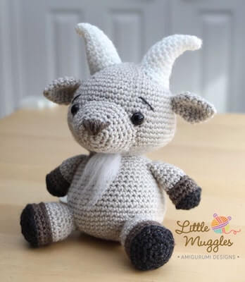 Gordy, The Amigurumi Goat Crochet Pattern by Little Muggles
