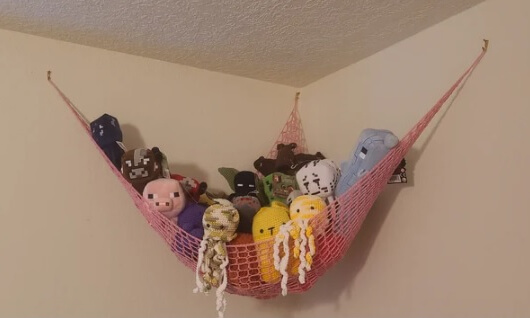 Crochet Stuffed Animal Hammock Pattern from HappyTwists