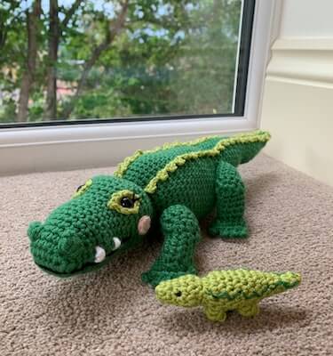 Crocodile With Hatching Baby Crochet Pattern by Lau loves Crochet