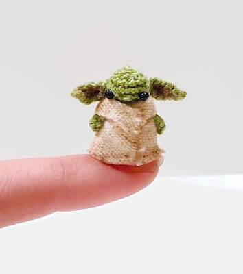 Micro Baby Yoda Crochet Pattern by CM Art Design Shop