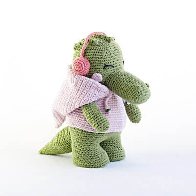 Sofia, The Crochet Alligator Pattern by Madelenon