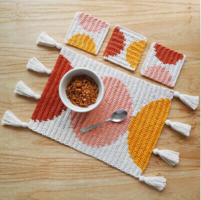 Placemat and Coasters Crochet Pattern by FlorSamoilencoDIY