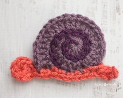 Free Crochet Snail Applique Pattern by Repeat Crafter Me