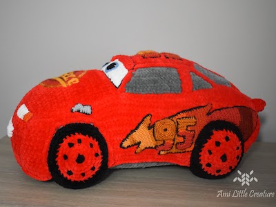 Lightning McQueen Crochet Car Pattern by Ami Little Creature