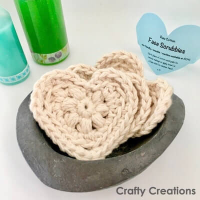 Heart-Shaped Face Scrubbies Crochet Pattern by Crafty Creations SA