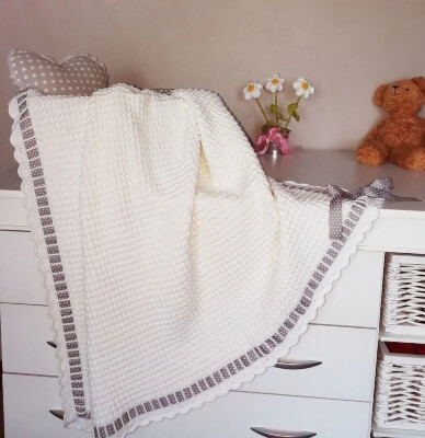 Mikeisha's Baby Blanket Pattern by OumaRalie