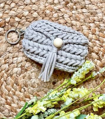 Amaryllis Keychain Wallet Crochet Pattern by Days Crochet NC