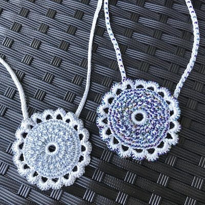 Bead Pippa Pendant Crochet Pattern by Gwen Buttke McGannon