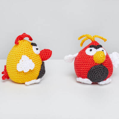 Benedict And Bertie Free Crochet Bird Pattern by Red Heart