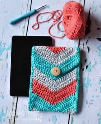 Chevron Ipad Mini Case Free Crochet Pattern by Whistle & Ivy