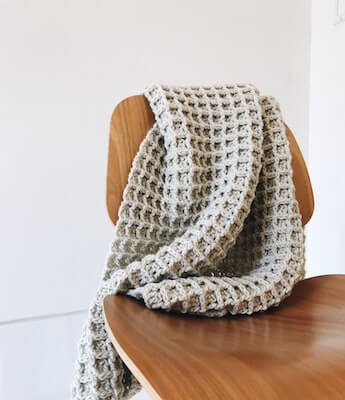 Chunky Waffle Crochet Blanket Pattern by De Brosse NYC