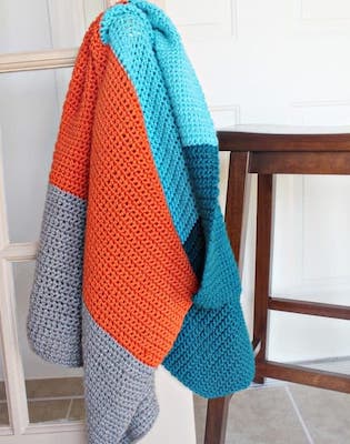 Color-Blocked Simple Crochet Blanket Pattern by Easy Crochet