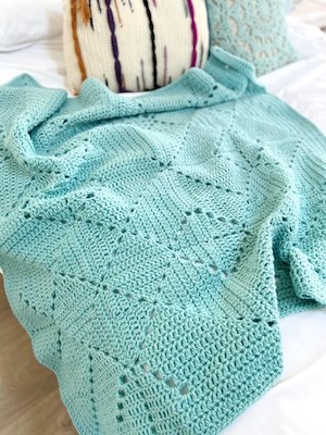 Criss Cross Solid Granny Blanket Crochet Pattern by Hannah Cross