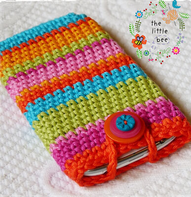 Free Sewing Pattern: Cell Phone Case – Tablet Sleeve  Popular sewing  patterns, Crochet phone cases, Sewing patterns free