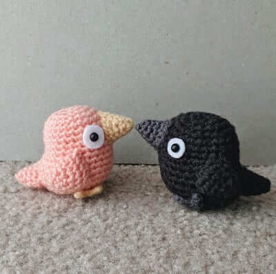 Crochet Crow Pattern by Deprecat