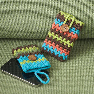 Crochet Mobile Phone Covers Pattern by Yarnspirations
