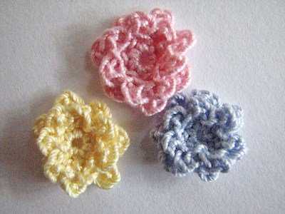 Tiny Ruffle Crochet Small Flower Pattern by LM Crochet