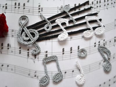 Musical Notes Crochet Pattern by Make It Easy Craftroom