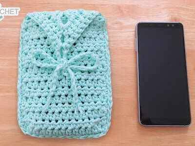 Phone Case Crochet Pattern by Jayda In Stitches