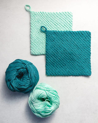 Quick And Easy Double Thick Crochet Pot Holder Pattern by Sarah Maker
