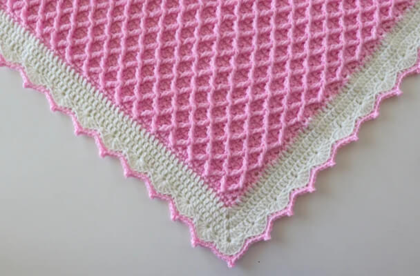 Crochet Diamond Waffle Blanket Pattern by SirinsCrochet